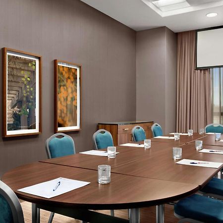 Hilton Garden Inn Toronto/Brampton West, Ontario, Canada Екстериор снимка