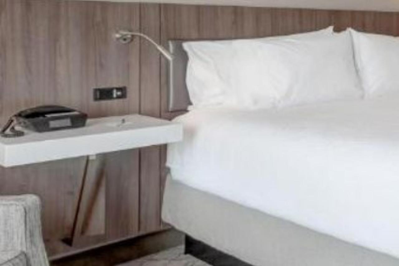 Hilton Garden Inn Toronto/Brampton West, Ontario, Canada Екстериор снимка