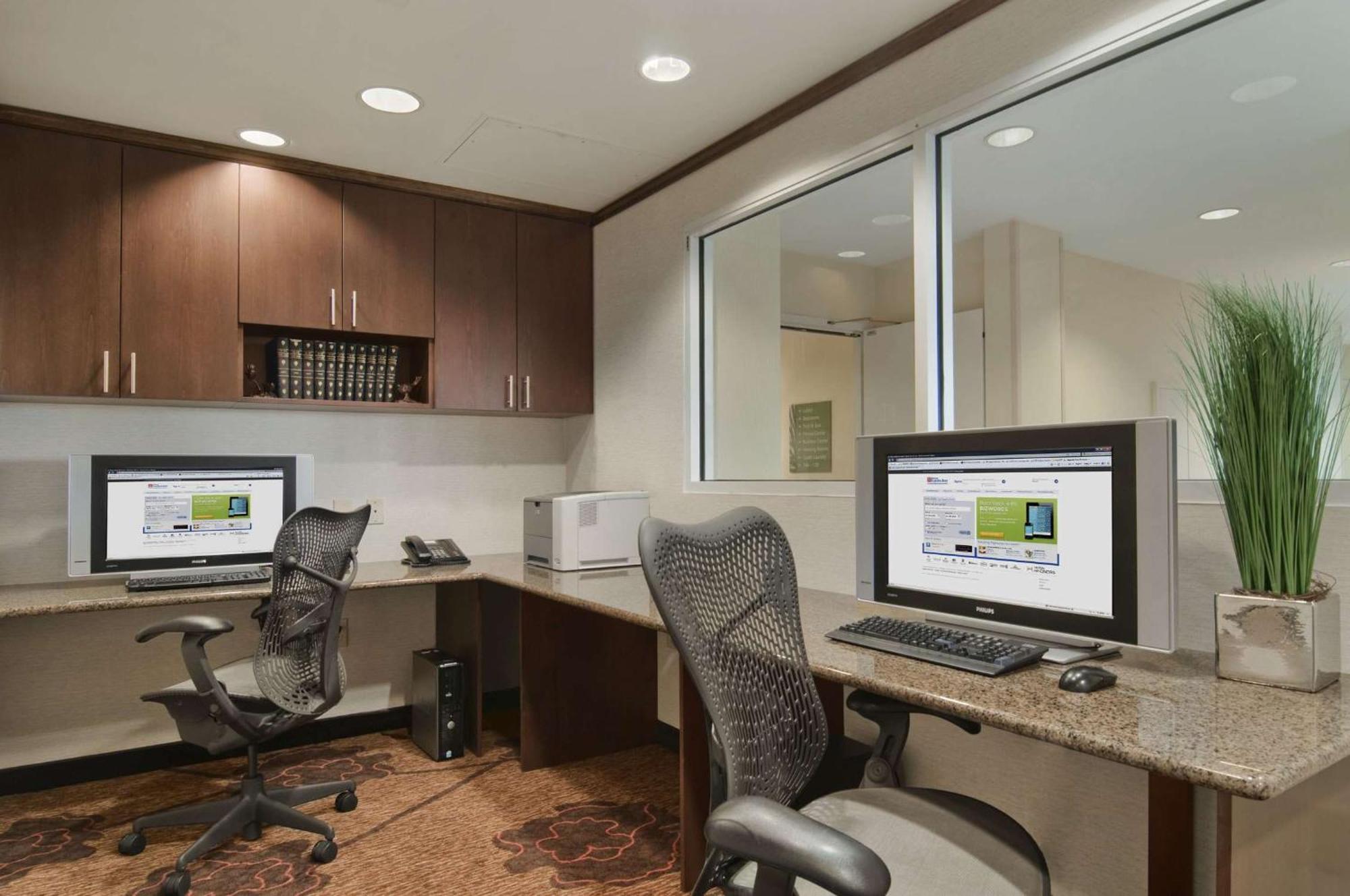 Hilton Garden Inn Toronto/Brampton West, Ontario, Canada Екстериор снимка