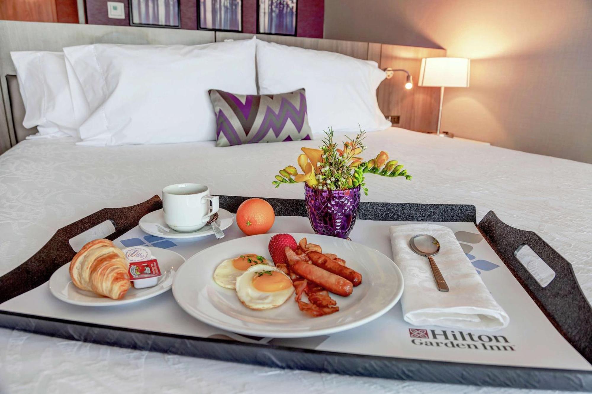 Hilton Garden Inn Toronto/Brampton West, Ontario, Canada Екстериор снимка
