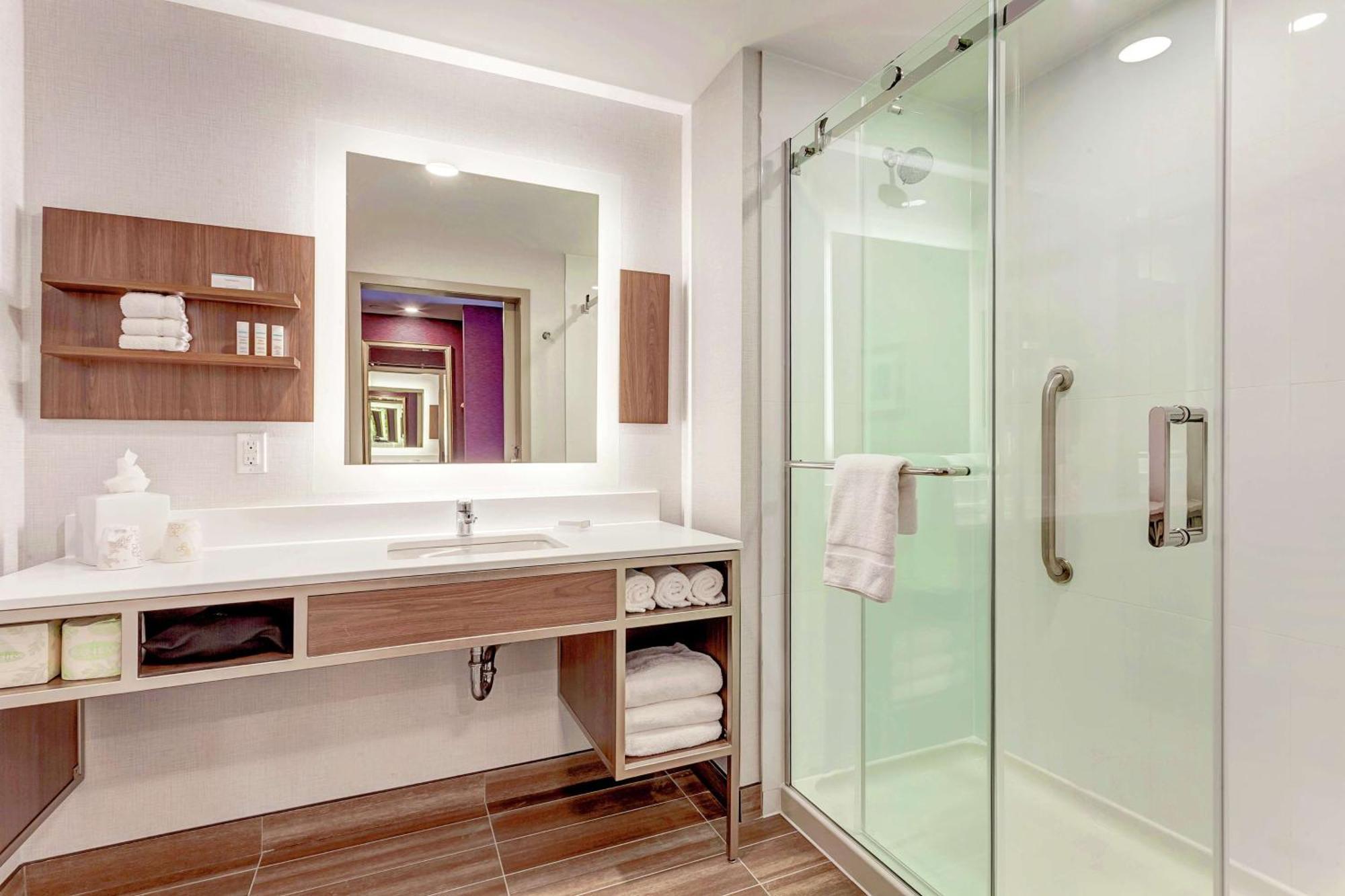 Hilton Garden Inn Toronto/Brampton West, Ontario, Canada Екстериор снимка