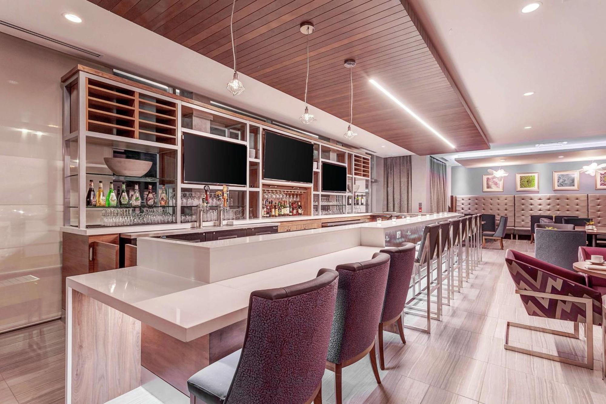Hilton Garden Inn Toronto/Brampton West, Ontario, Canada Екстериор снимка