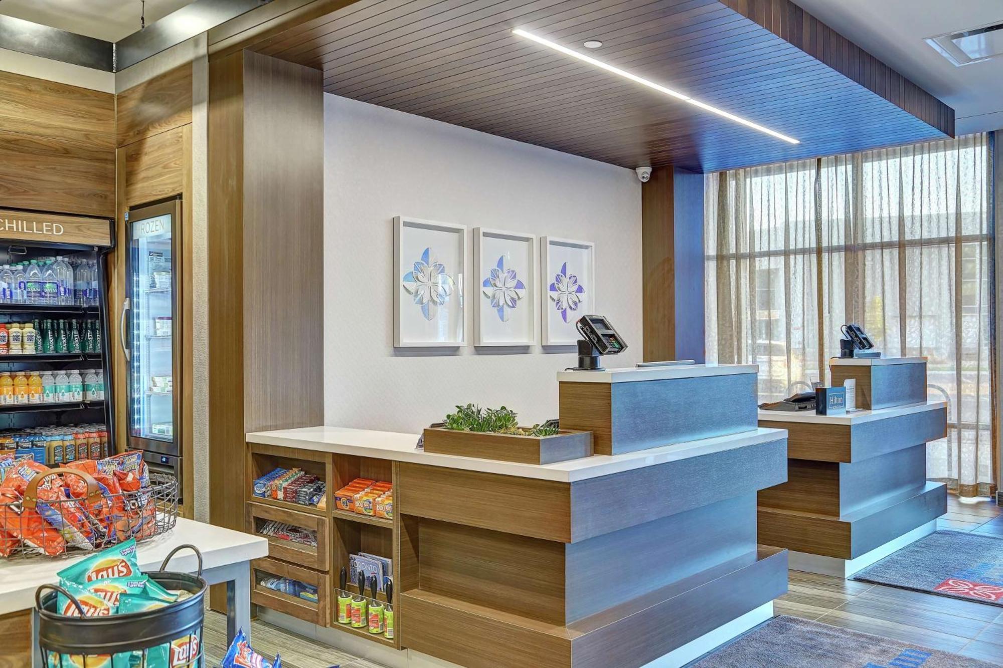 Hilton Garden Inn Toronto/Brampton West, Ontario, Canada Екстериор снимка